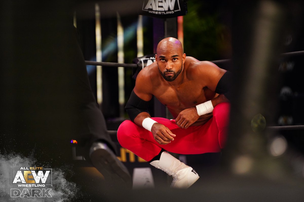 Scorpio Sky signed a contract extension with AEW