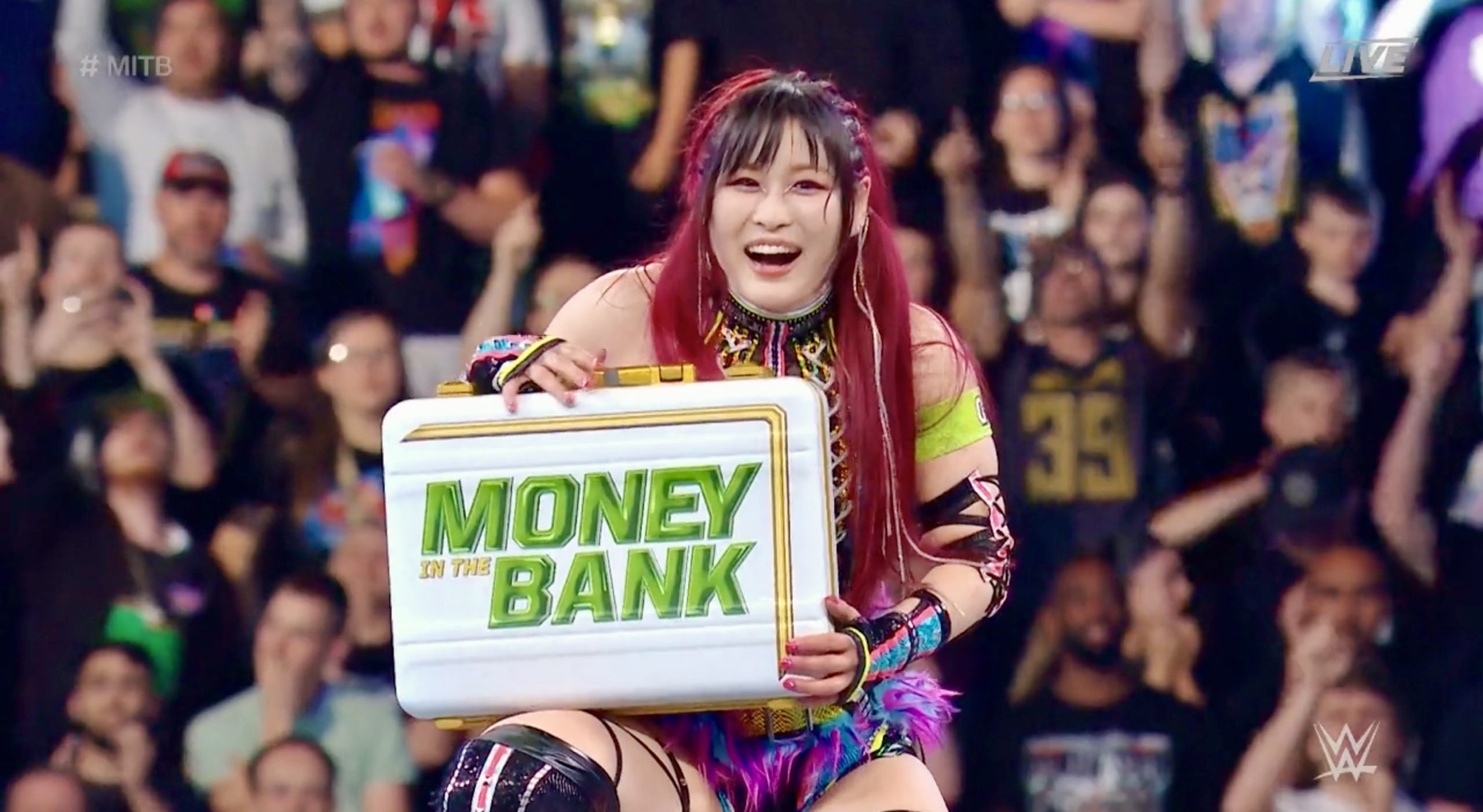 IYO SKY Wins Women's Money In The Bank Ladder Match